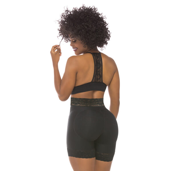 321-CE Short levanta cola en franela con encaje en la cintura - Imagen 6
